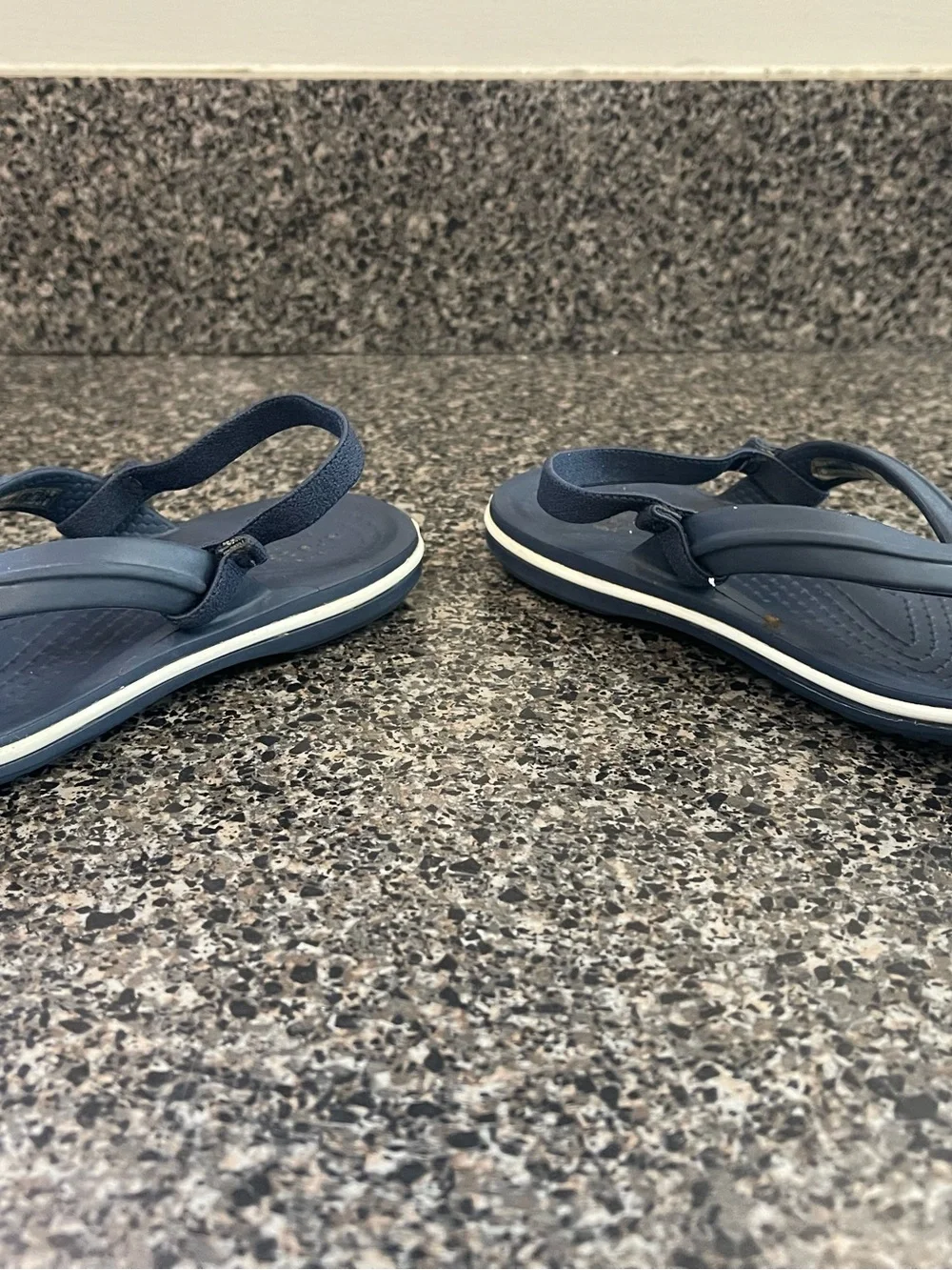 Crocs Kids' Blue Thong Slingback Sandals Size C9